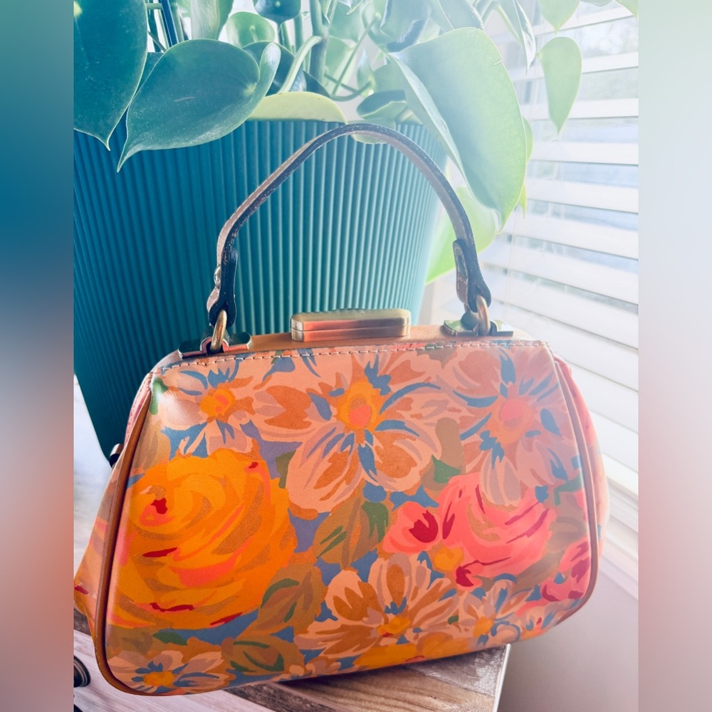 Patricia Nash Gracchi Frame Handbag - Picture 8 of 10